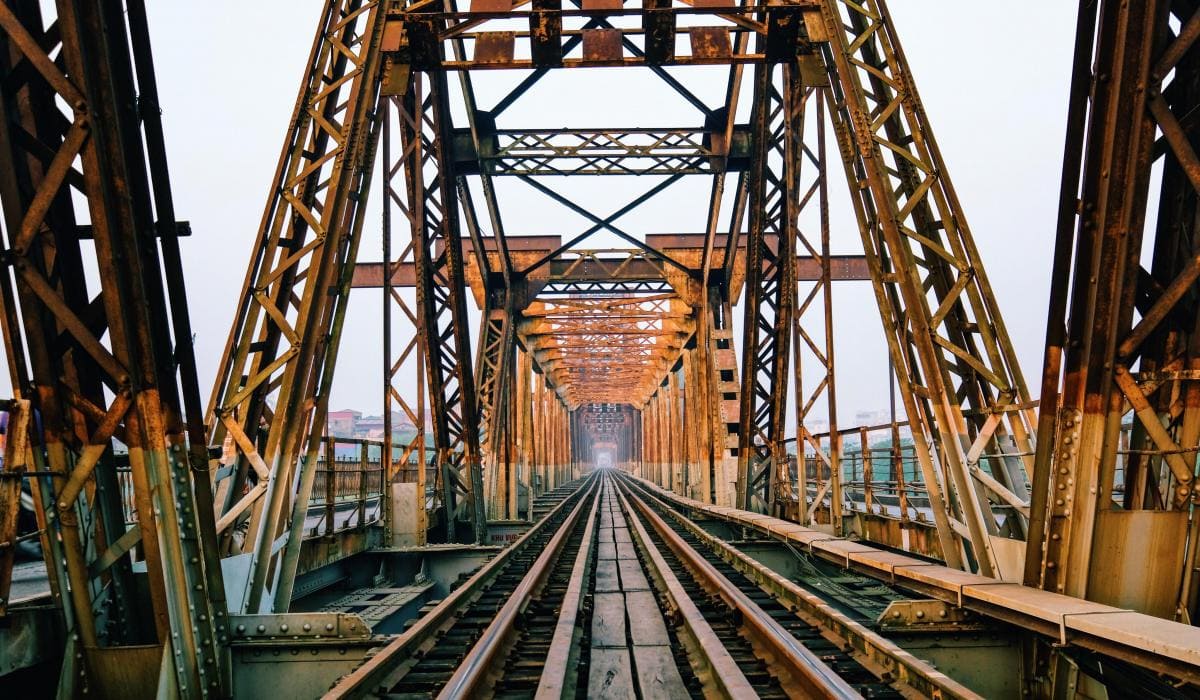 Cầu Long Biên chiều thu
