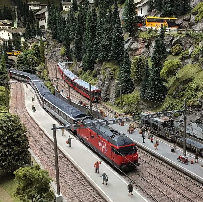 Du lịch Thụy sỹ bằng tàu hỏa