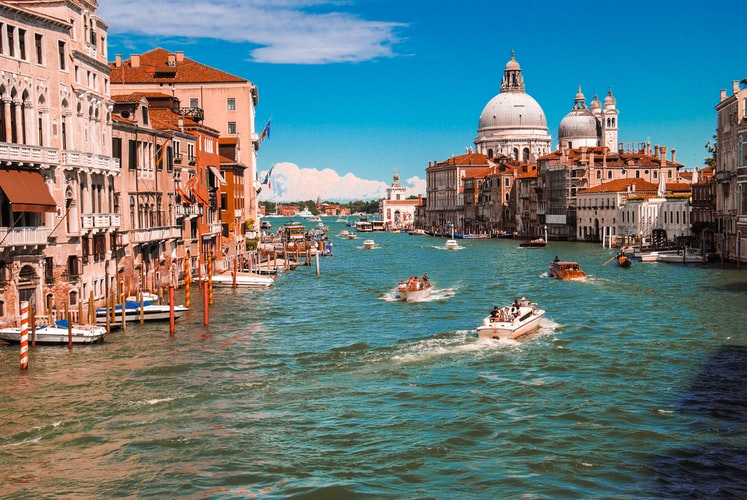 Nước Ý Nổi Tiếng Về Cái Gì? Những Địa Danh Du Lịch Ý Không Thể Bỏ Lỡ