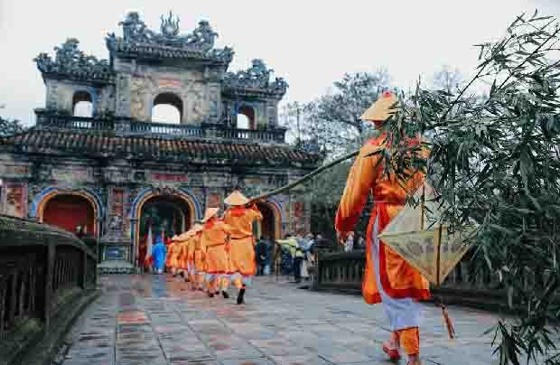 Một số lễ hội diễn ra ở các địa điểm du lịch ở Huế