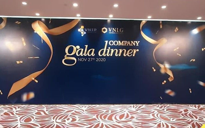 Gala dinner backdrop 