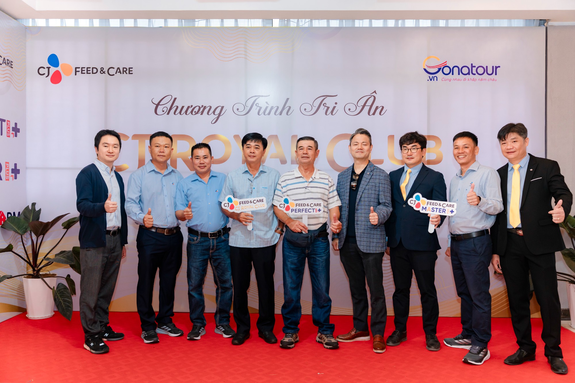 Tri ân khách hàng tại Đà Lạt