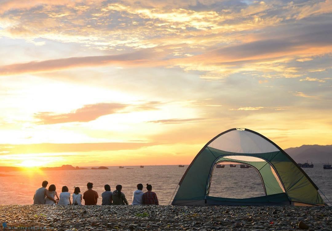 Cắm trại ở bãi biển