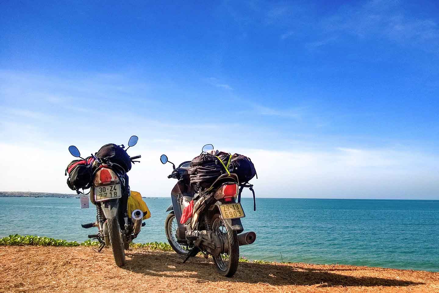 Du lịch suối Mơ bằng xe máy