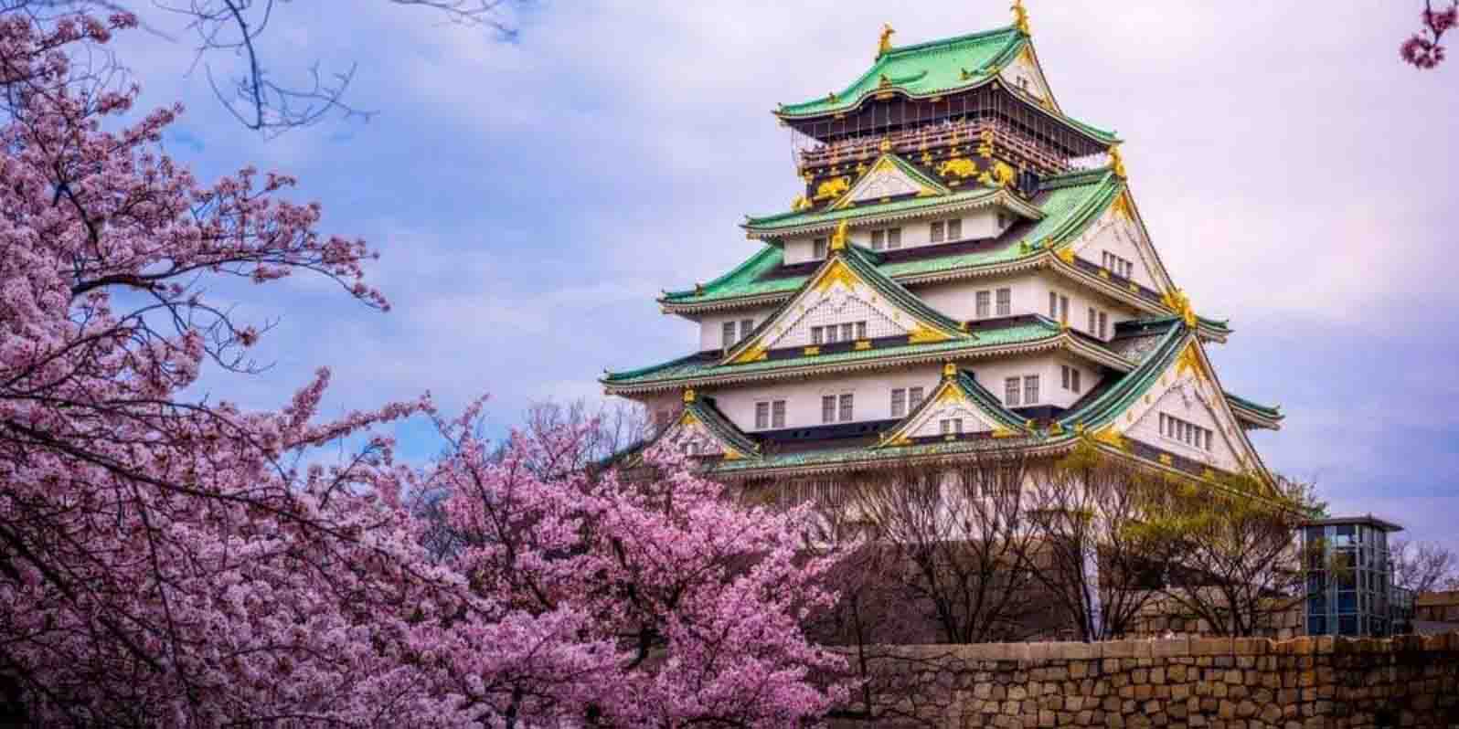 Thành cổ Osaka Nhật Bản