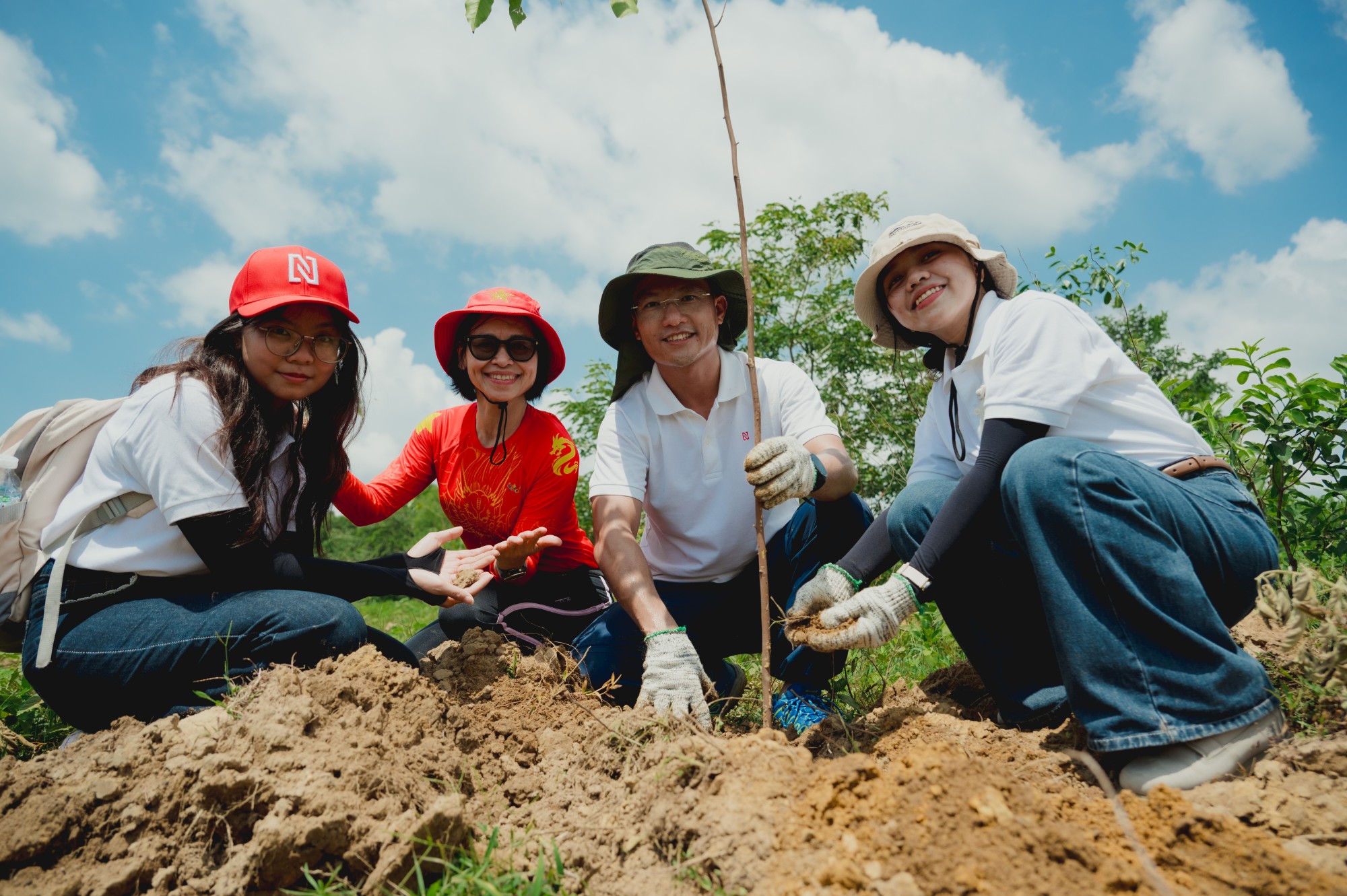 Tour trồng cây 1 ngày 